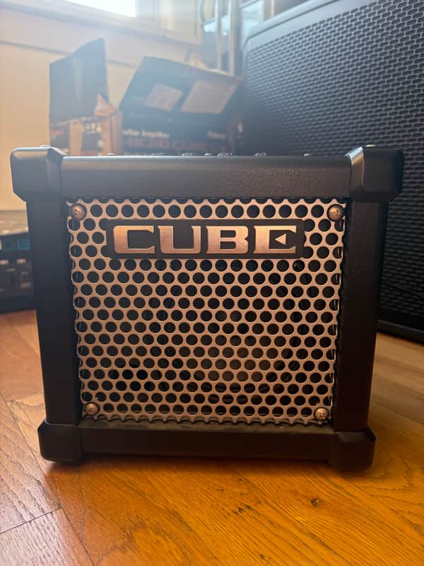 Roland Micro Cube GX 2-Channel 3-Watt 1x5" Guitar Combo 2014 - Present - Black image 1