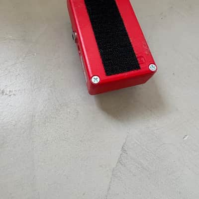 MXR M102 Dyna Comp 1995 - Present - Red image 3