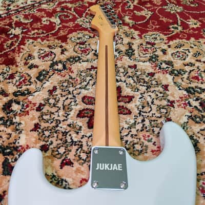 *NEW IN BOX* 2026 Fender Japan Artist Series, Limited Edition JUKJAE Stratocaster Baggy Olympic White, Fender Flagship Tokyo Store Exclusivity 🔥 image 21