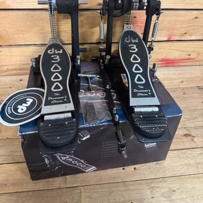 DW 3000 Series Double Bass Drum Pedal image 2
