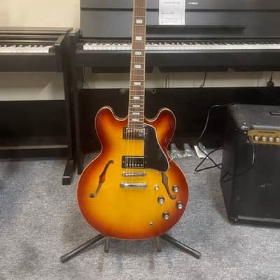 Epiphone ES-335 Figured Electric Guitar Raspberry Tea Burst Ex Display image 1