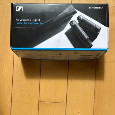Sennheiser XS Wireless Digital Presentation Base Set 2021-2023 - Black image 2
