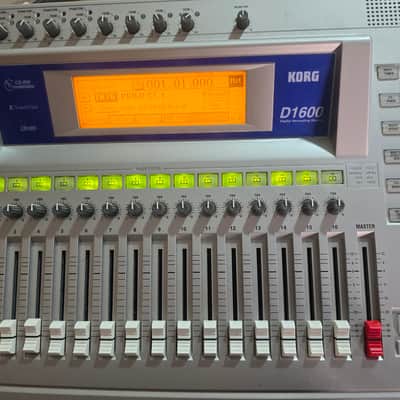 Korg D-1600 digital recording studio image 2