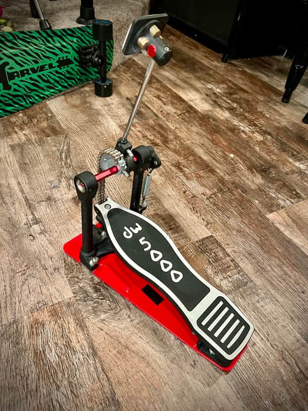 DW 5000 Single Bass Drum Pedal image 1