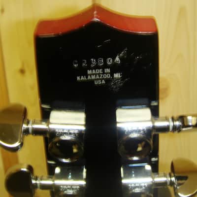 1986 Heritage H-140 Thin-Line Electric Guitar Cherry Burst image 5