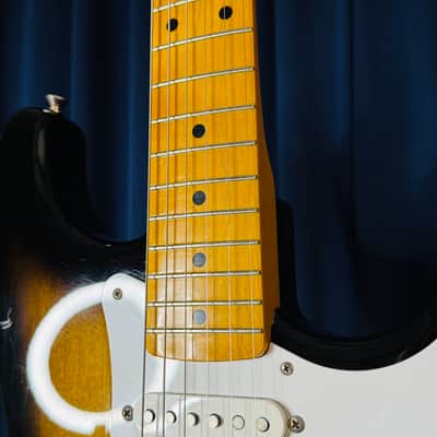 Fender ST-57 1996 Stratocaster Reissue MIJ Sunburst image 3