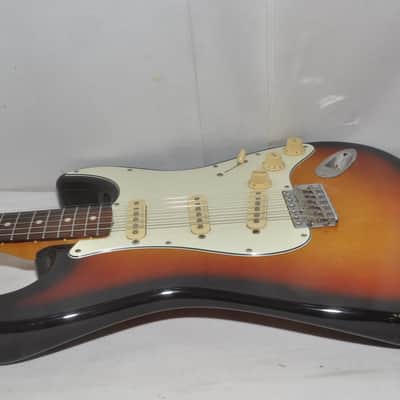 Fender Japan ST62-DMC(3TS)'62 Stratocaster Electric Guitar Ref. No 7253 image 9