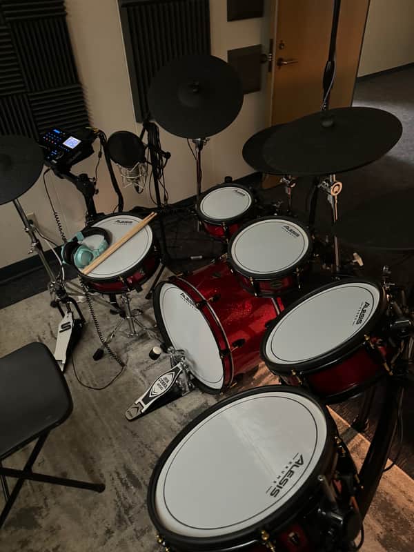 Alesis Strike Pro Special Edition Electronic Drum Set 2023 - Black / Red image 1