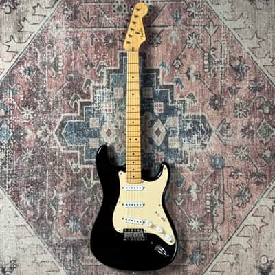 2005 Fender Eric Clapton Stratocaster Signature Artist Series Blackie Black Electric Guitar W/ Original Tweed Hardshell Case! image 5