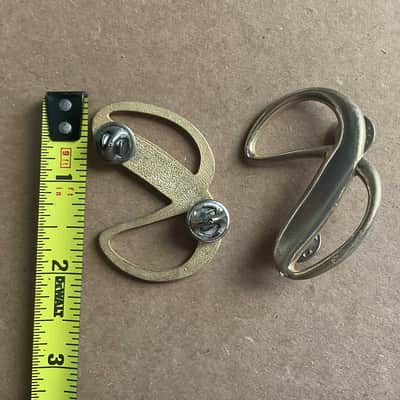 Infinity Quantum QLS Solid Brass Logo emblem Pair. imagen 3
