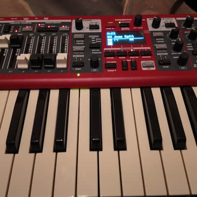 Nord Electro 6D SW61 Semi-Weighted 61-Key Digital Piano 2018 - 2022 - Red image 3