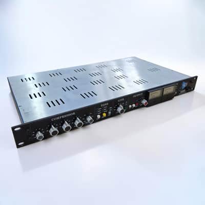 API 2500 Stereo Bus Compressor 2000 - 2019 - Black image 7