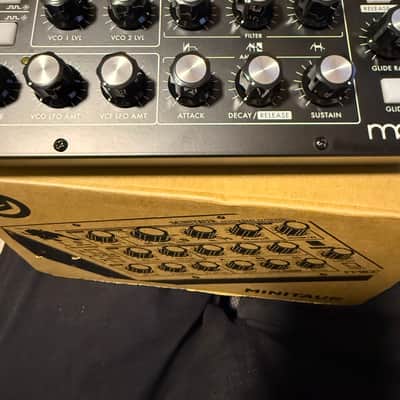 Moog Minitaur Rev2 TBP002 2012 - Present - Black