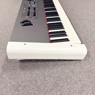 Dexibell VIVO S7 88-Key Digital Stage Piano – Italian T2L Modeling Keyboard 2010's image 8