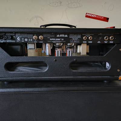 Fender Super Sonic 22 Bild 3