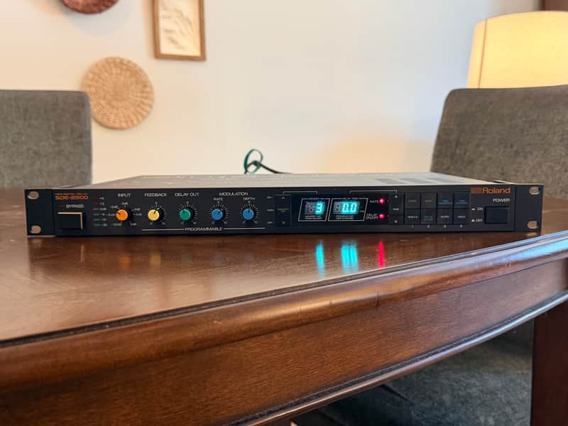Roland SDE-2500 MIDI Digital Delay 1985 - 1989 - Black image 1