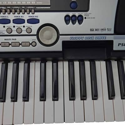 Yamaha PSR-550 The Ultimate Professional Keyboard image 8