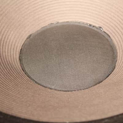 Celestion G15B-100 15 Zoll Bass Speaker für den authentischen 70er Jahre Sound image 2