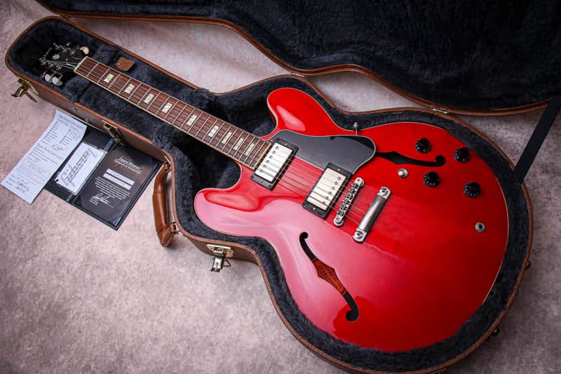 GIBSON USA Memphis ES-335 Reissue "Heritage Cherry + Rosewood" (2015)
