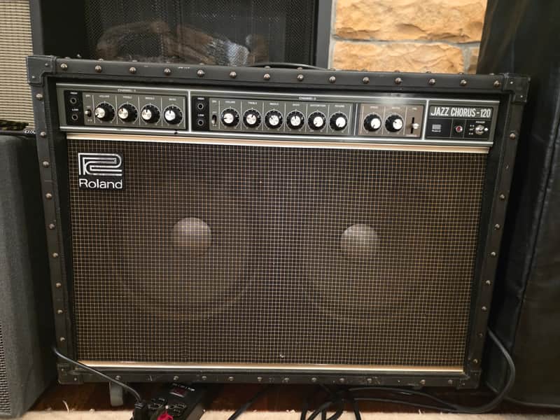 Roland JC-120 Jazz Chorus 2-Channel 120-Watt 2x12" Guitar Combo 1994 - Present Black image 1