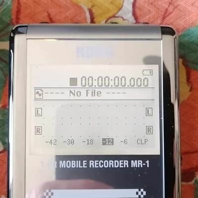 Korg MR-1 avec ses accessoires image 7