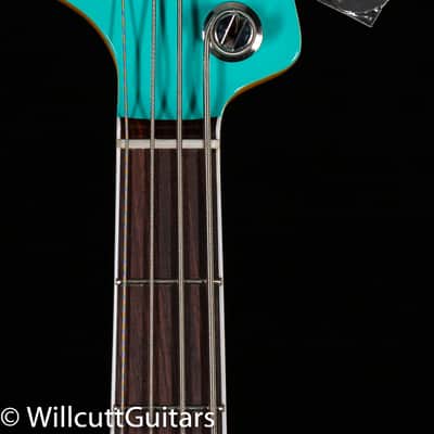 Fender American Vintage II 1966 Jazz Bass Rosewood Fingerboard Sea Foam Green (722) image 5