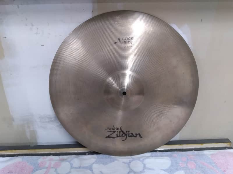 Zildjian 21" A Series Rock Ride Cymbal 1982 - 2012 - Traditional image 1