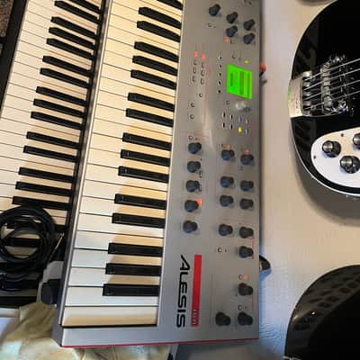 Alesis Ion 49-Key Analog Modeling Synthesizer 2000s - Silver image 2