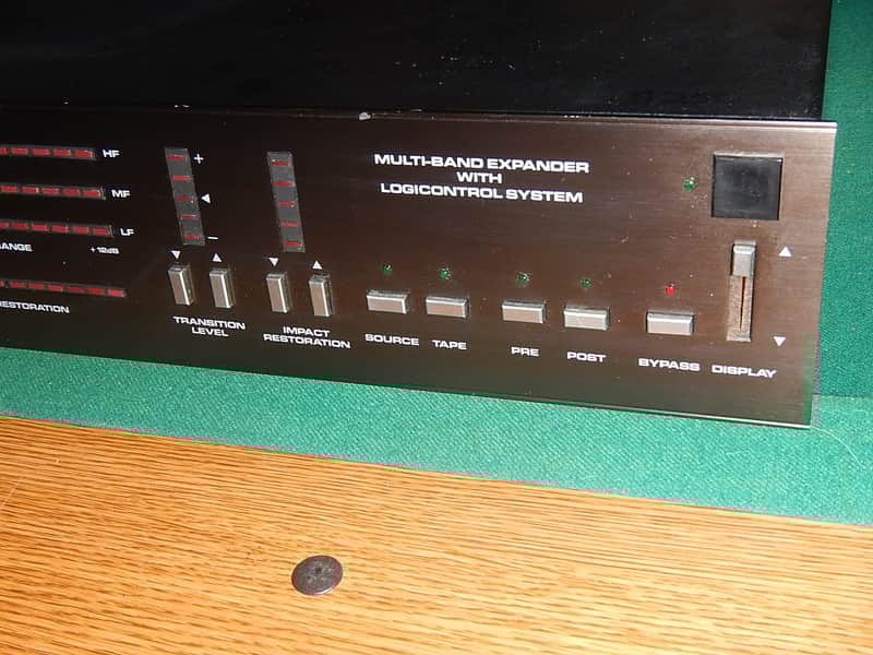 Vintage DBX 4BX Multi-Band Expander / Enhancer with Remote Control