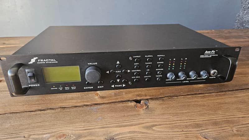 Fractal Audio Axe-FX Standard | Reverb Canada