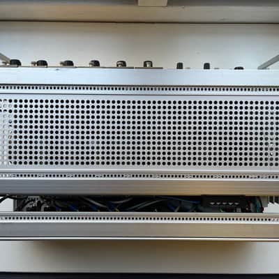 Vintage studio amplifiers LAWO and Delta in 19" rack image 10