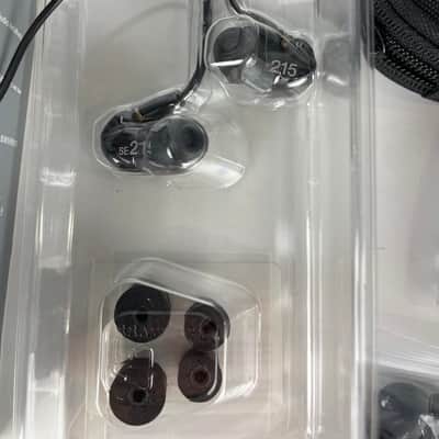 Shure SE215 Single Driver In-Ear Monitors, Black image 4
