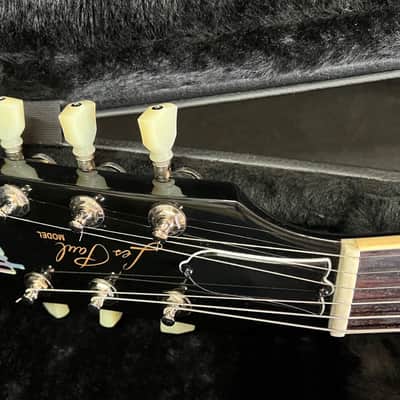 Gibson Les Paul Classic 2019 - Present - Ebony image 18