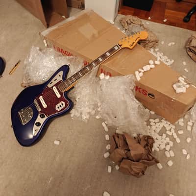 Fender Squier Jaguar FSR 2021 - Metallic Purple Ltd. Edition image 11