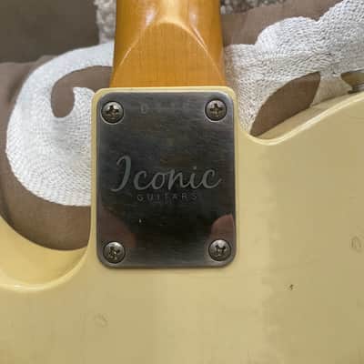 ICONIC Telecaster - Blonde image 4