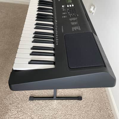 Yamaha PSR-EW310 76-Key Portable Keyboard 2020 - Present - Black image 4