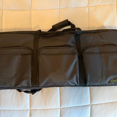 Yamaha PSR-E473 61 Key Portable Keyboard | Includes Soft Case image 2
