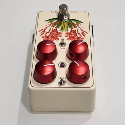 Red Witch Cynosium Modulated Delay FX Pedal - The Apothecary Series image 5