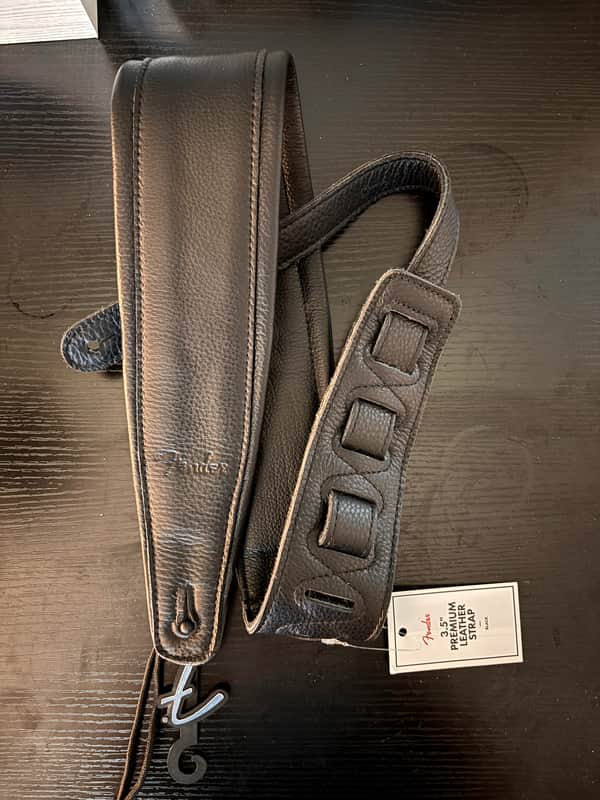 Fender - 3.5" Premium Guitar Leather Strap - Black image 1