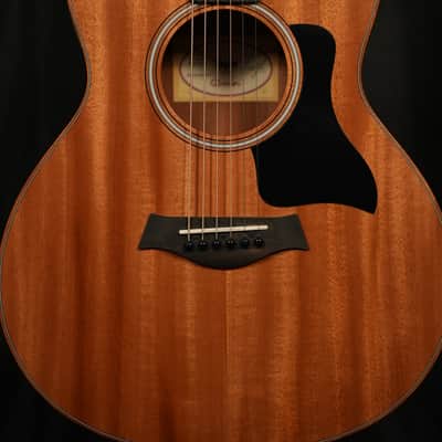 Taylor GS Mini-e Mahogany Present - Natural image 4