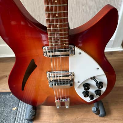 Rickenbacker 330/12VP 1989 - Fireglo - Toaster Pickups image 3