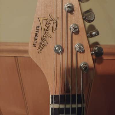 Revelation RJT 60 B Left Handed Vintage White Bass VI Lefty RJT 60B Vintage White image 3