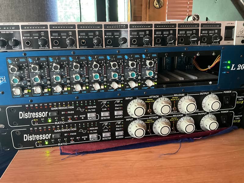 Empirical Labs EL8-XS Distressor Stereo Pair with British Mode and Image Link 2010s - Black image 1
