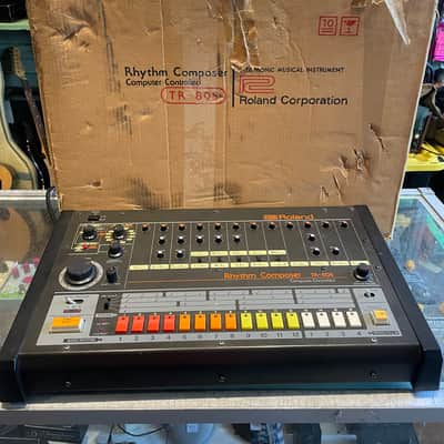 Roland TR-808 Rhythm Composer 1982 - Black image 2