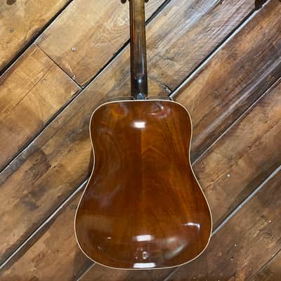 1980 Gibson J-55 Dreadnought Acoustic Guitar, Natural image 9
