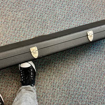 1966 Fender bass tolex hardcase image 8