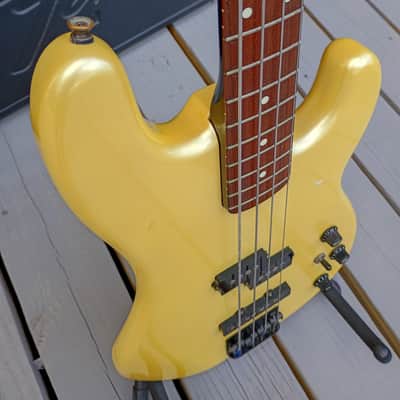 1985 Fender Jazz Bass Special Champagne Pearl image 18
