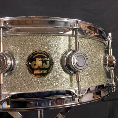 DW - David Frangioni Collection - 5x14" Collector's Series Maple Snare Drum 1987 - Silver Sparkle image 12