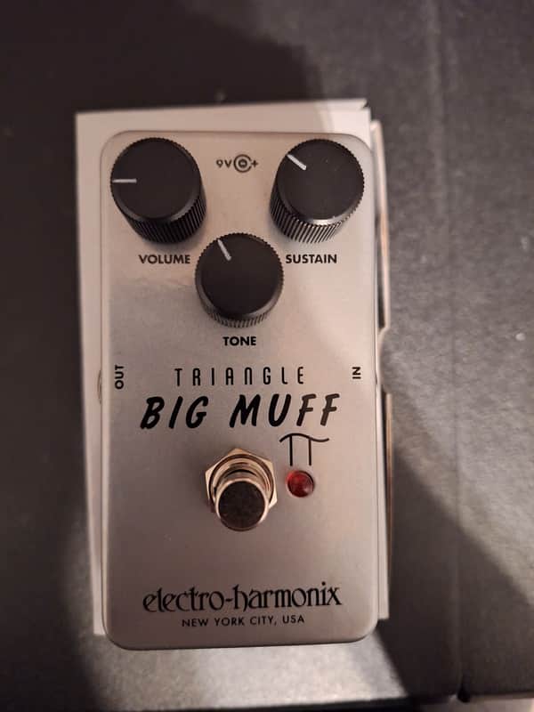 Electro-Harmonix Triangle Big Muff Pi