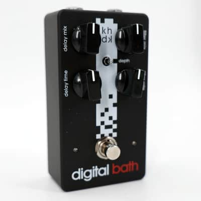 KHDK Digital Bath Chino Moreno Deftones Signature Filter-Delay Modulation Pedal - Limited Edition Black image 2